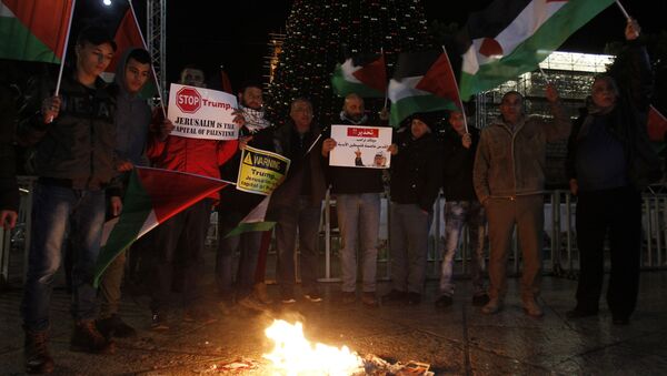 احتجاجات على قرار دونالد ترامب بشأن القدس في بيت لحم، فلسطين 6 ديسمبر/ كانون الأول 2017 - سبوتنيك عربي