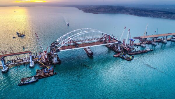 أقواس جسر القرم في مضيق كرتش، القرم، روسيا - سبوتنيك عربي