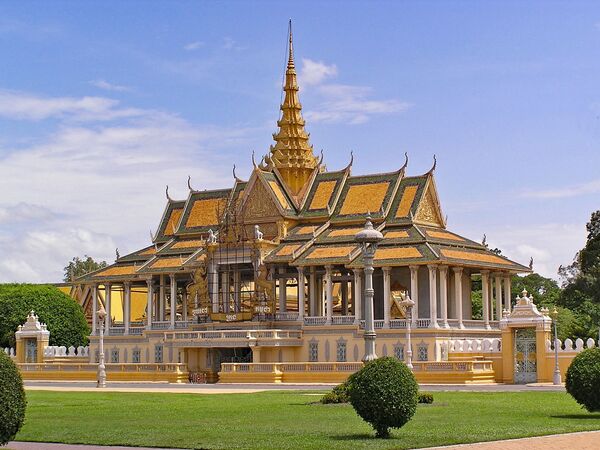 معبد في بنوم بنه، كمبوديا - سبوتنيك عربي