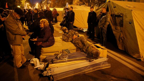 مخيم المشاركين في تظاهرة احتجاجية في كييف - سبوتنيك عربي