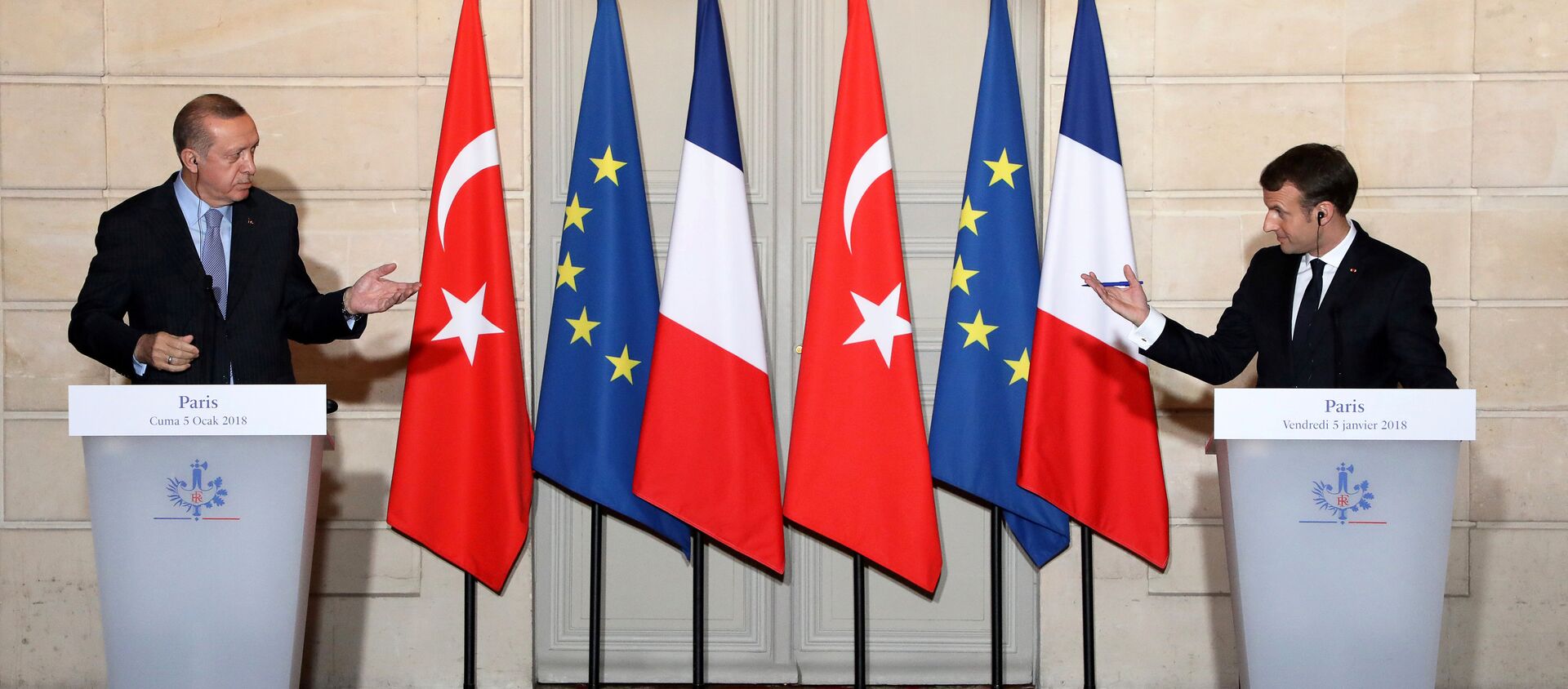 الرئيس الفرنسي إيمانويل ماكرون والرئيس التركي أردوغان في باريس، 5 يناير/ كانون الثاني2017  - سبوتنيك عربي, 1920, 23.03.2021