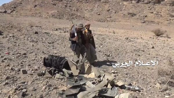 حطام الطائرة السعودية التي سقطت في اليمن - سبوتنيك عربي