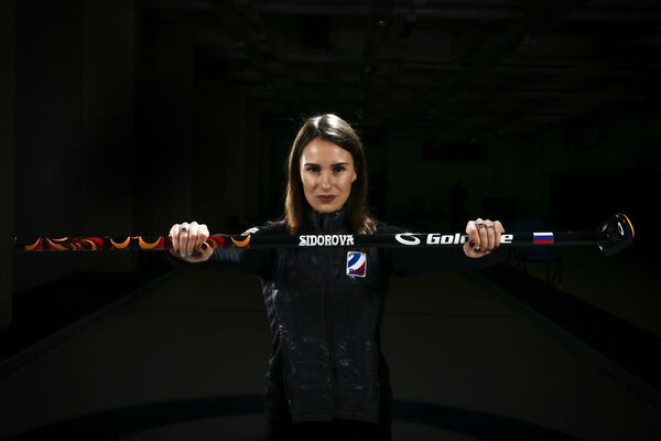 الرياضية (الكيرلنغ) الروسية آنا سيدوروفا - سبوتنيك عربي