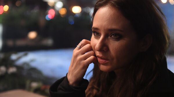 نيللي كريم تبحث عن زوجها المختفي في موسكو وتبدي استعدادها للمشاركة في السينما الروسية - سبوتنيك عربي