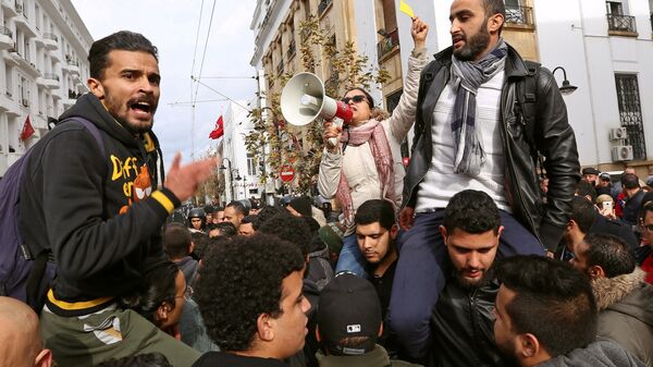 احتجاجات تونس على قانون المالية 12 يناير 2018 - سبوتنيك عربي