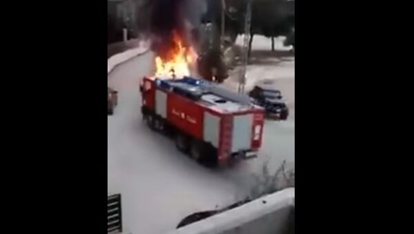 شاحنة دفاع المدني للاطفاء - سبوتنيك عربي
