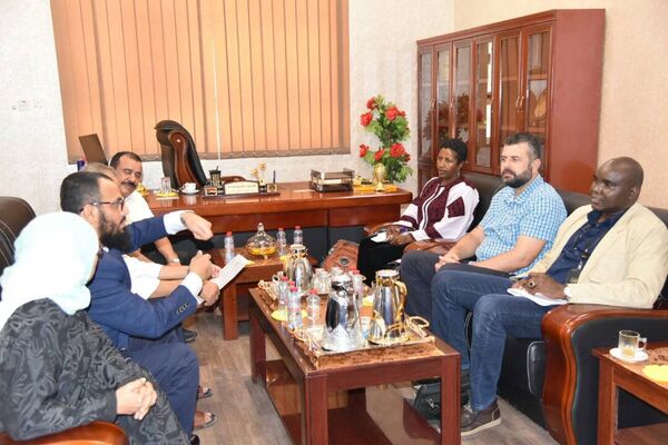 أعضاء المجلس الانتقالي الجنوبي مع الوفد الأممي أعضاء المجلس الانتقالي الجنوبي مع الوفد الأممي - سبوتنيك عربي