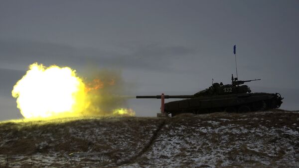 إطلاق النار من دبابة تي-72 - سبوتنيك عربي
