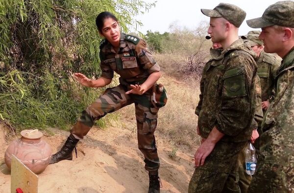 ضابطة في الجيش الهندي، 2015 - سبوتنيك عربي