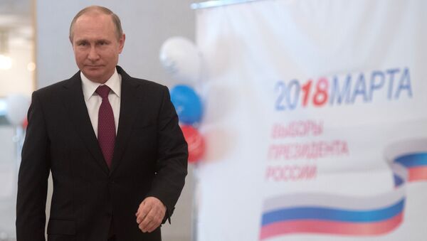 الرئيس الروسي فلاديمير بوتين، 18موسكو مارس/ آذار 2018 - سبوتنيك عربي