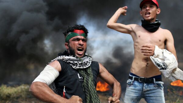 مسيرة العودة الكبرى على حدود قطاع غزة و إسرائيل، 2 أبريل/ نيسان 2018 - سبوتنيك عربي
