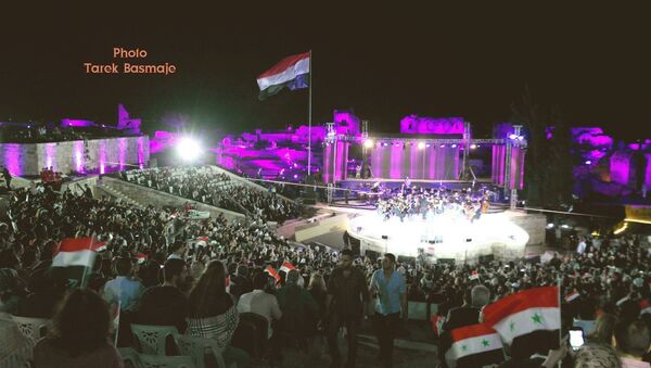 احتفالية وطنية ضخمة على مسرح قلعة حلب - سبوتنيك عربي