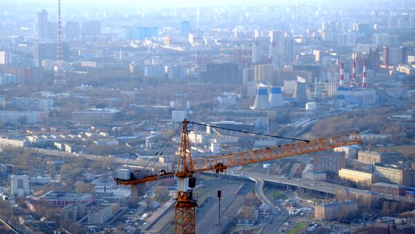 مشهد للعاصمة من أعلى منصة عرض في أوروبا، والتي تقع على الطابق 89 من برج فيديراتسيا-فوستوك في المجمع الاقتصادي موسكو-سيتي في موسكو - سبوتنيك عربي