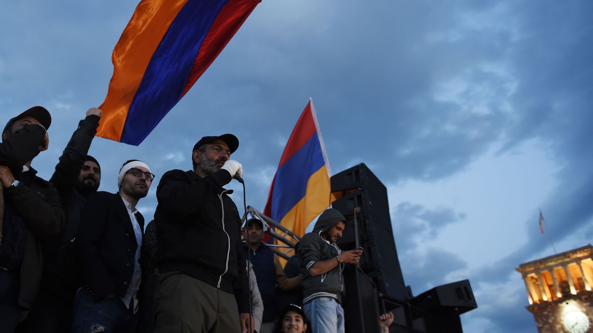 زعيم المعارضة الأرمينية، نيكولا باشنيان في يريفان، أرمينيا 23 أبريل/ نيسان 2018 - سبوتنيك عربي, 1920, 14.04.2021