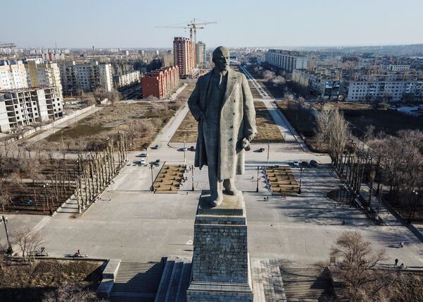تمثال لينين على قناة فولغا دون - سبوتنيك عربي