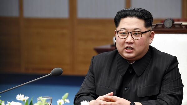 زعيم كوريا الشمالية كيم جونغ - سبوتنيك عربي