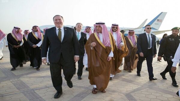 وزير الخارجية السعودي عادل الجبير يستقبل وزير الخارجية الأمريكي مايك بومبيو في الرياض - سبوتنيك عربي