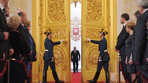   مراسم تنصيب فلاديمير بوتين رئيسا لروسيا، الكرملين، موسكو، روسيا 7 مايو/ أيار 2012 - سبوتنيك عربي