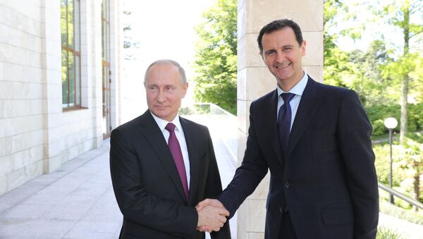 الرئيس فلاديمير بويتن يستقبل الرئيس السوري بشار الأسد في سوتشي، روسيا 17 مايو/ أيار 2018 - سبوتنيك عربي