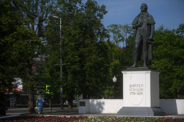 نصب تذكاري لشيلر في كالينينغراد - سبوتنيك عربي