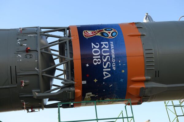 الصاروخ الحامل سويوز-إف غا بشعار كأس العالم 2018 - سبوتنيك عربي