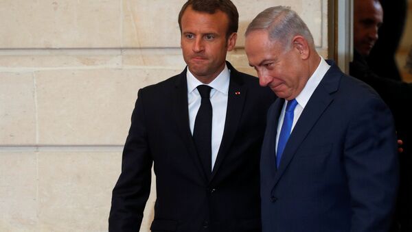 نتنياهو خلال زيارته إلى باريس - سبوتنيك عربي