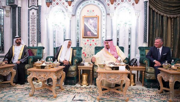 القمة الرباعية في مكة في المملكة العربية السعودية لدعم الأردن اقتصاديا، الاثنين 11 يونيو/حزيران 2018 - سبوتنيك عربي