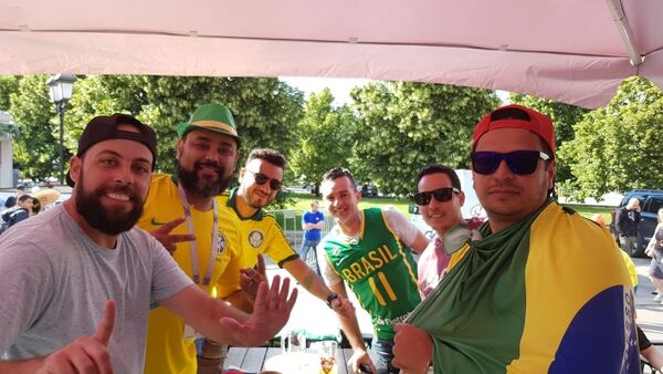 مشجعون من البرازيل في موسكو، كأس العالم 2018، روسيا - سبوتنيك عربي
