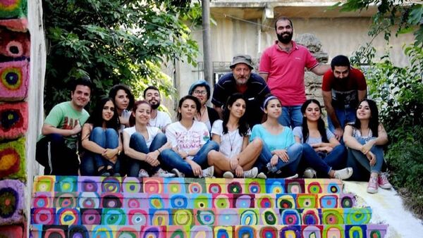 مبادرات تقودها الفنانة التشكيلية هيام سلمان لتجميل شوارع وأزقة مدينة اللاذقية - سبوتنيك عربي
