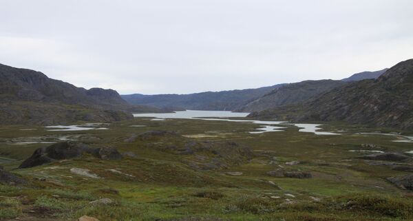مضيق ماليجياق مع نهر إتينيك تم تصويره خلال رحلة إلى منطقة الدائرة القطبية الشمالية، غرينلاند - سبوتنيك عربي