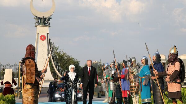 الرئيس أردوغان وزوجته - سبوتنيك عربي