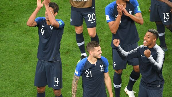احتفال فرنسا بعد الوصول لنهائي كأس العالم - سبوتنيك عربي