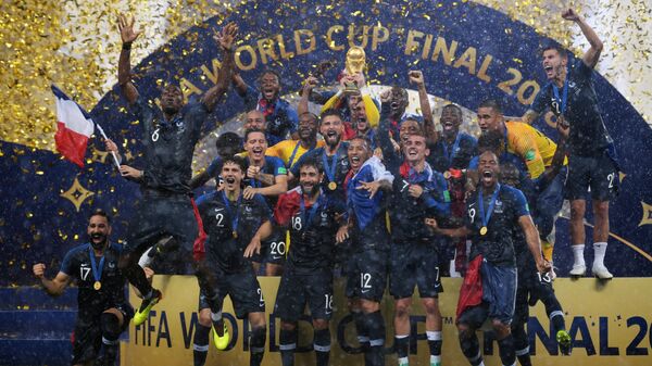 فوز منتخب فرنسا بكأس العالم روسيا 2018 - سبوتنيك عربي