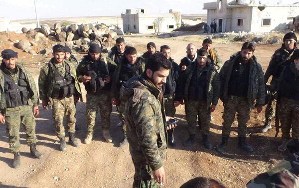 قائد قوات عشائر بني عز لسبوتنيك: الآلاف من مقاتلينا ينتظرون الإشارة لاقتحام إدلب - سبوتنيك عربي