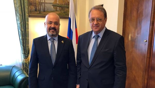 السفير العراقي في روسيا حيدر منصور هادي العذاري والمبعوث الخاص للرئيس الروسي للشرق الأوسط وشمال أفريقيا ميخائيل بوغدانوف - سبوتنيك عربي