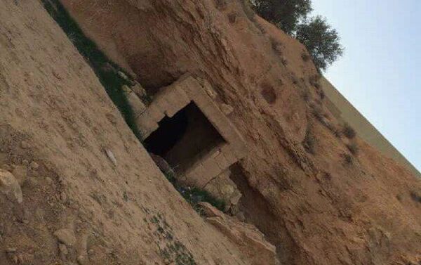 بيوت محفورة في الصخور عمرها 500 سنة - سبوتنيك عربي