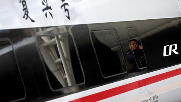 قطار فائق السرعة في الصين - سبوتنيك عربي
