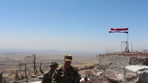 مسلحو نوى بريف درعا يسلمون أسلحتهم الثقيلة ويؤازرون الجيش السوري في مواجهة داعش - سبوتنيك عربي