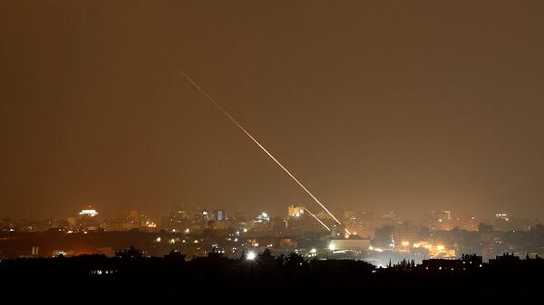 إطلاق صواريخ من قطاع غزة، 8 أغسطس/ آب 2018 - سبوتنيك عربي