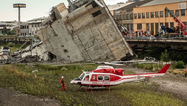 موقع انهيار جسر موراندي في جنوة، إيطاليا - سبوتنيك عربي