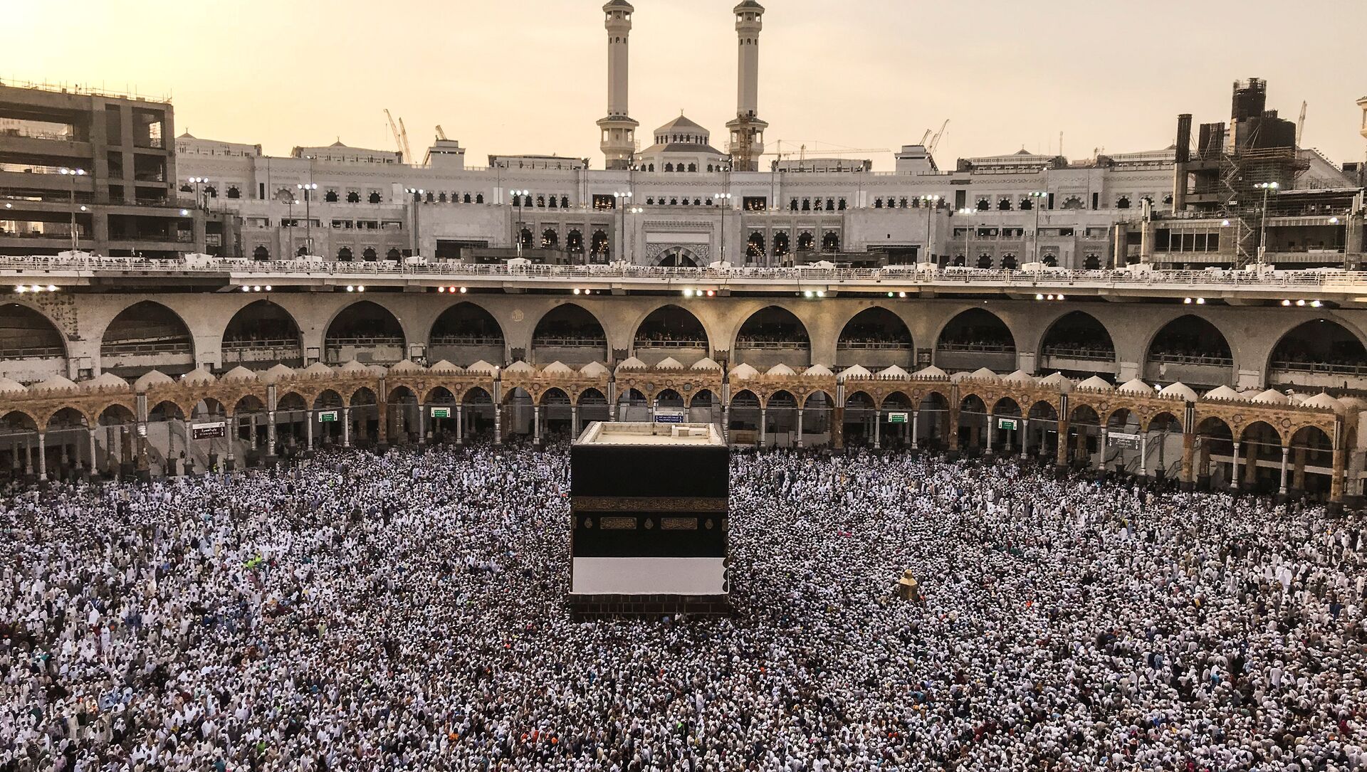 مراسم الحج، الكعبة، مكة، السعودية، أغسطس/ آب 2018 - سبوتنيك عربي, 1920, 16.09.2021
