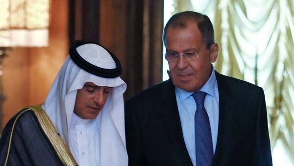 وزير الخارجية الروسي، سيرغي لافروف، في مستهل لقائه نظيره السعودي، عادل الجبير - سبوتنيك عربي