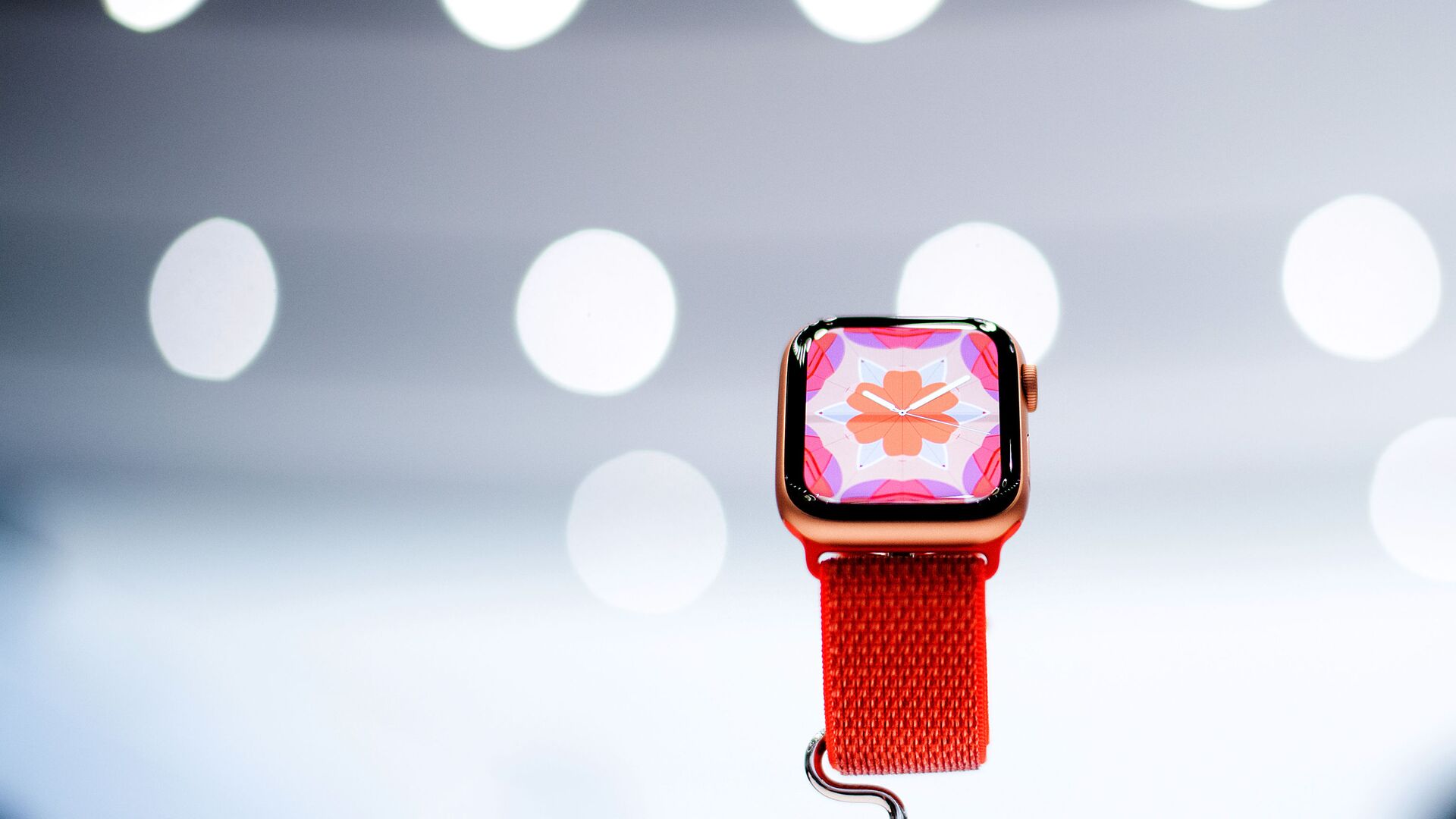 Apple watch к новому iphone. Часы IOS 2022. Часы Slow.