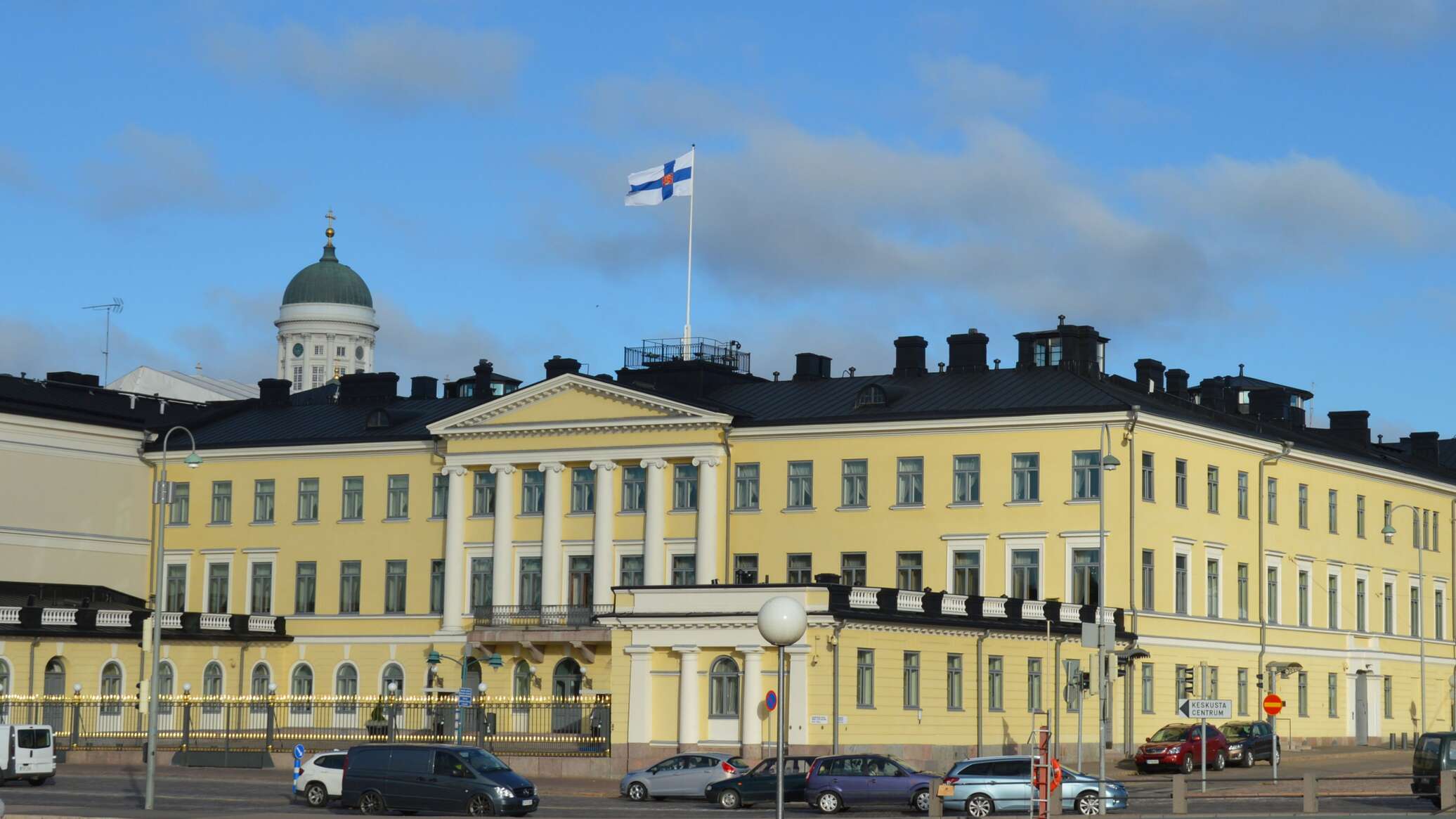 فنلندا تعلن إغلاق جميع المعابر الحدودية مع روسيا باستثناء واحد