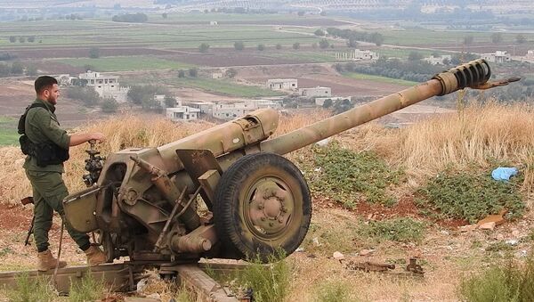 جندي من الجيش السوري على مشارف إدلب - سبوتنيك عربي