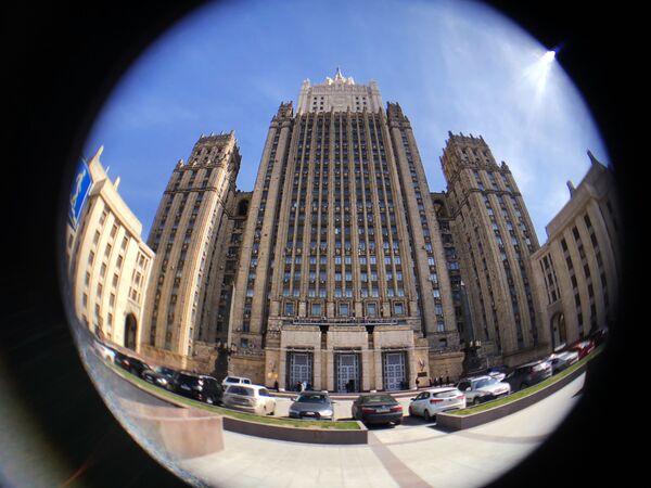مبنى وزارة الخارجية الروسية في ساحة سمولينسكو-سينايا في موسكو - سبوتنيك عربي