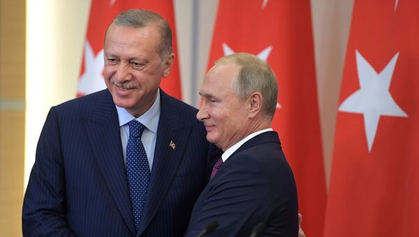 الرئيس التركي رجب طيب أردوغان مع الرئيس الروسي فلاديمير بوتين - سبوتنيك عربي