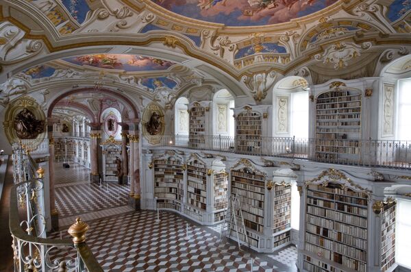 مكتبة تابعة للدير أدمونت آبي في النمسا - سبوتنيك عربي
