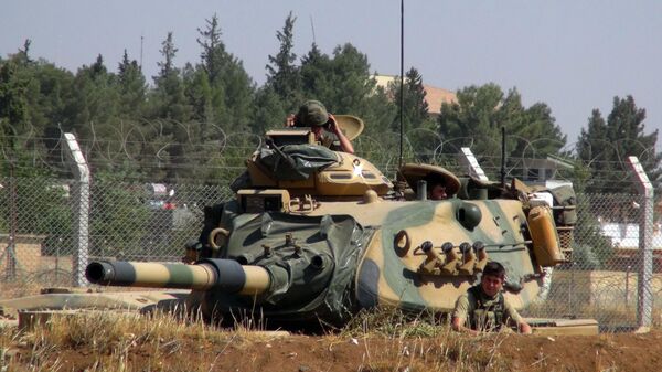 Тدبابة الجيش التركي عند الحدود السورية (صورة ارشيفية) - سبوتنيك عربي