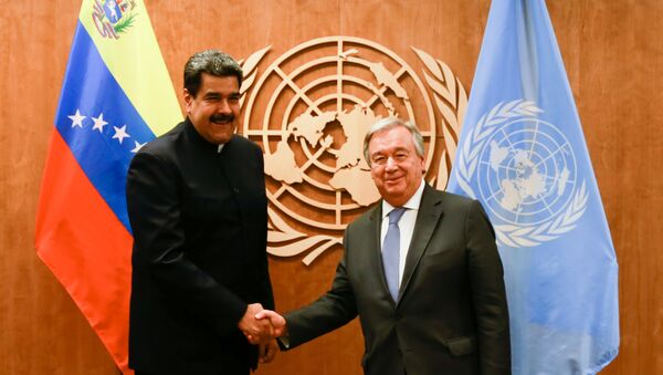 الرئيس الفنزويلي نيكولاس مادورو والأمين العام للأمم المتحدة أنطونيو غوتيريش - سبوتنيك عربي